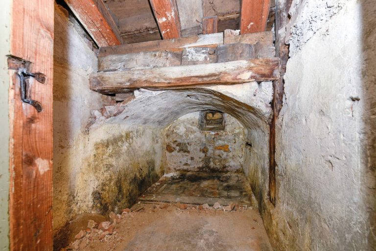 Georgianum Ingolstadt: Die wohl älteste Arrestzelle für Studenten