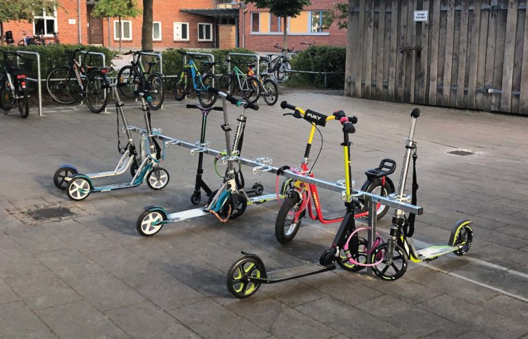 E-Scooter-Parkplätze: Endlich in Reih’ und Glied