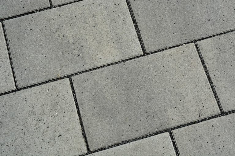 Linz am Rhein saniert Flächenbefestigung in der Altstadt