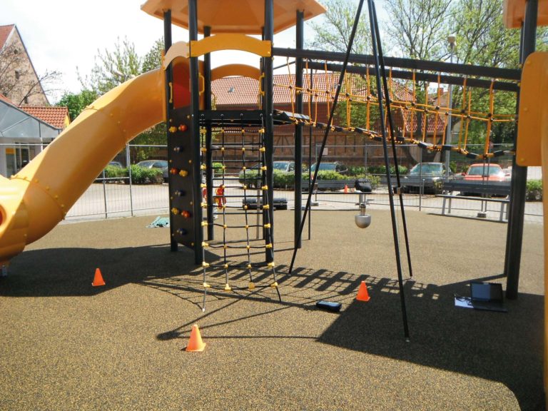 Institut für Sportstättenprüfung (ISP): Prüfer spielen mit Sicherheit mit