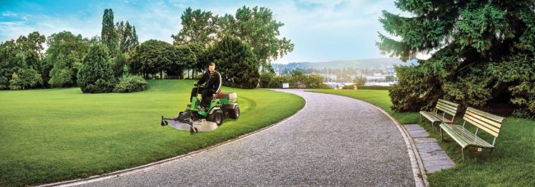 Mähwerke: Höhere Arbeitsleistung in kürzerer Zeit