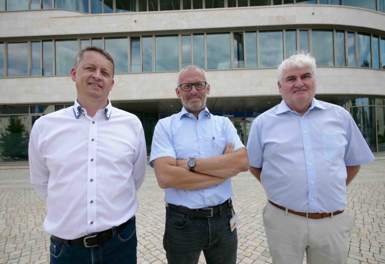 All-in-one-Lösung mit Winkhaus blueSmart für kommunalen Versorger – Eine für alles: Kritische Infrastruktur klug schützen