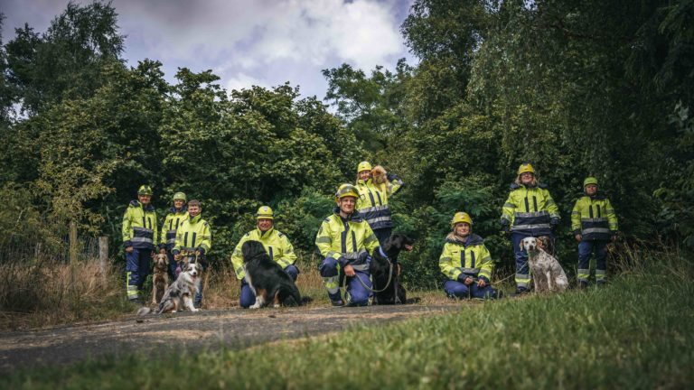 Auf Vermisstensuche: Fristads gibt denjenigen Schutz, die ehrenamtlich andere schützen