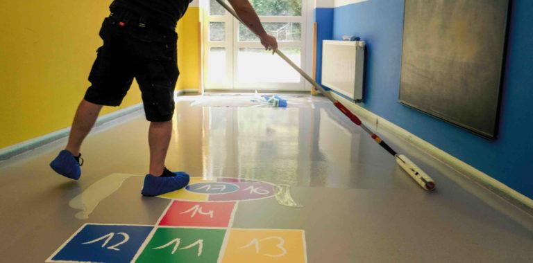 Neuer Boden für die Kleinsten – schnell, sicher & smart