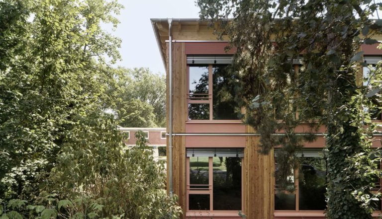 Mehr Schulraum in weniger Zeit