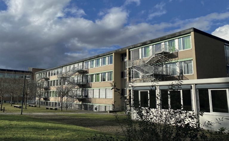 Erhalt statt Ersatz: Brandschutztechnischer Nachweis bestehender Geschossdecken bei der Sanierung der Berufsschule Lauingen – von Sinfiro